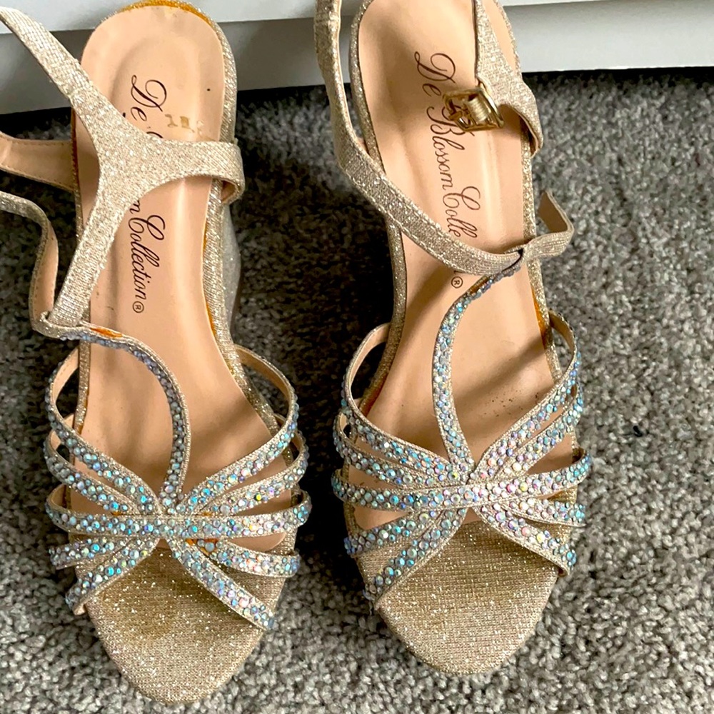 Women’s dressy shoes
